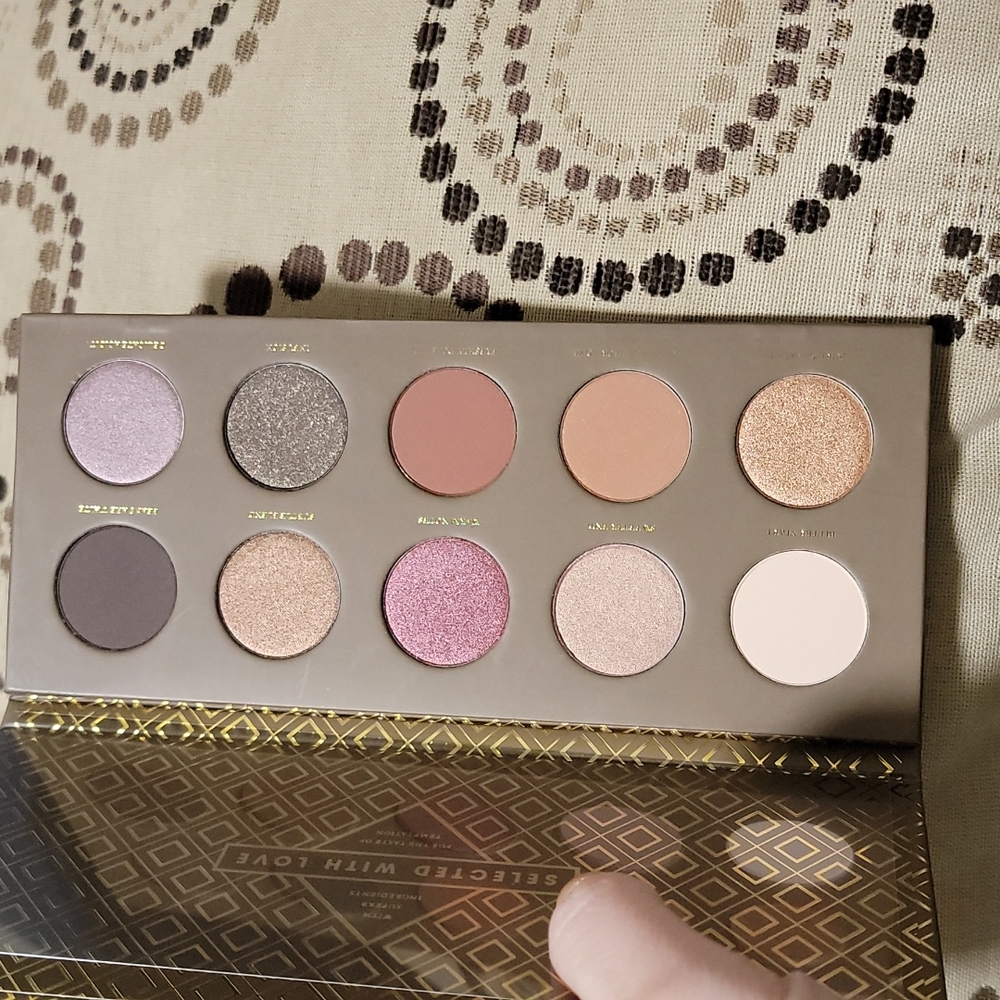 Zoeva Cocoa Blend Eyeshadow Palette